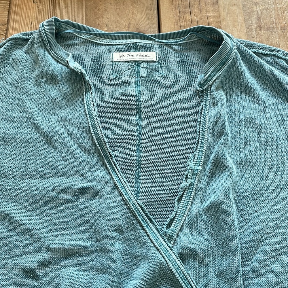 Free People Pullover - Picture 3 of 6